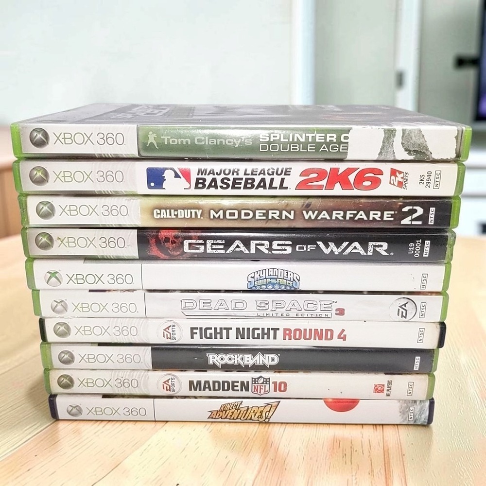 VTG 2000s Xbox 360 Video Game Lot 10 Games Call of Duty Gears Dead Space